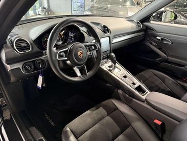 Porsche 718 Boxster — photo 18