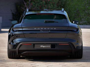 Porsche Taycan Performance Package — photo 7