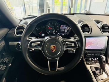 Porsche 718 Boxster — photo 19