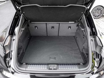 Porsche Macan 4S — photo 9