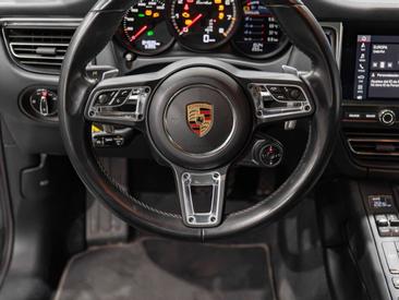 Porsche Macan Electrique Turbo — photo 20