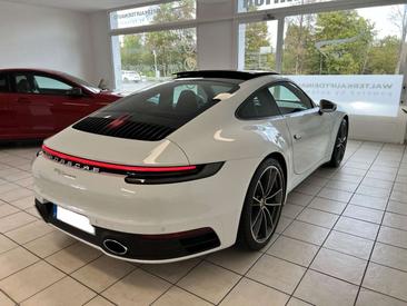 Porsche 992 I Carrera — photo 4