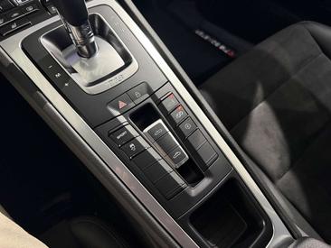 Porsche 718 Boxster — photo 24