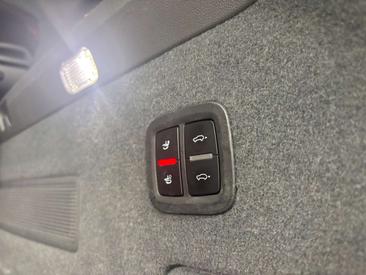 Porsche Cayenne III E-Hybrid Platinum Edition — photo 25