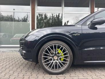 Porsche Cayenne III E-Hybrid Platinum Edition — photo 29