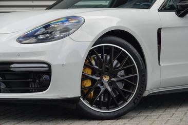 Porsche Panamera II E-Hybrid — photo 14