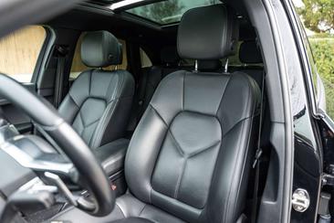 Porsche Macan Electrique S — photo 16