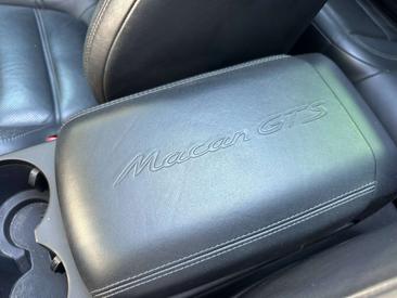 Porsche Macan GTS — photo 14