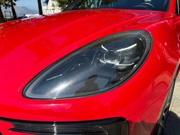 Porsche Macan GTS — photo 18