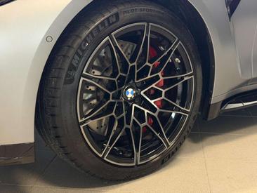 BMW M3 — photo 10