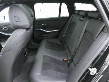 BMW Série 3 M Sport 320i — photo 7