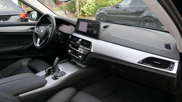 BMW Série 5 Sport + 520d — photo 19