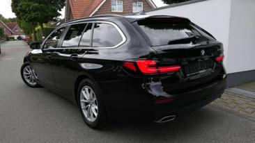 BMW Série 5 Sport + 520d — photo 23