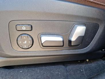 BMW X3 XLine — photo 21