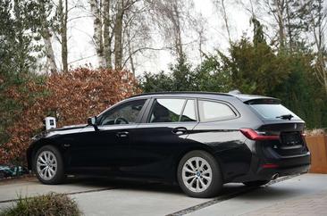BMW Série 3 Touring 320e — photo 6