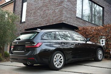 BMW Série 3 Touring 320e — photo 8