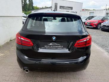 BMW 218 — photo 7