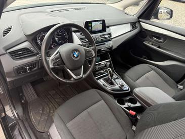 BMW 218 — photo 9