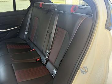 BMW M3 CS XDrive — photo 18