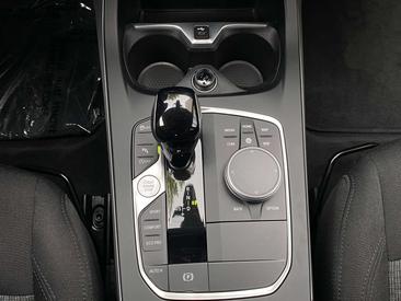 BMW 118 — photo 9