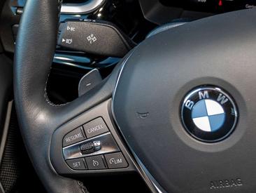 BMW Z4 SDrive20i — photo 14