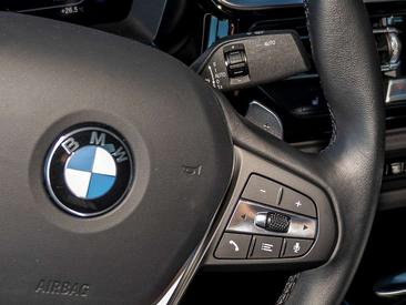BMW Z4 SDrive20i — photo 15