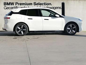 BMW IX XDrive45 — photo 3