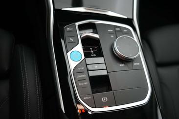 BMW I4 EDrive40 — photo 16