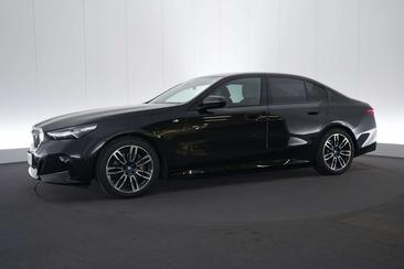 BMW I5 M Sport EDrive40 — photo 12