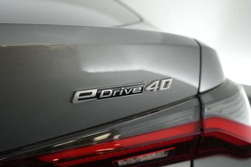 BMW I4 EDrive40 — photo 29