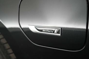 BMW Série 3 Touring Business 320e — photo 32