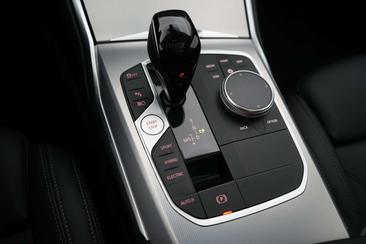 BMW Série 3 Touring Luxury 320e XDrive — photo 16