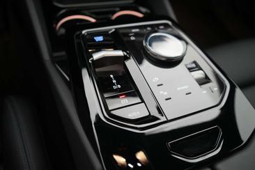 BMW I5 M Sport EDrive40 — photo 16