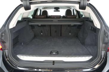 BMW Série 3 Touring 320e — photo 21