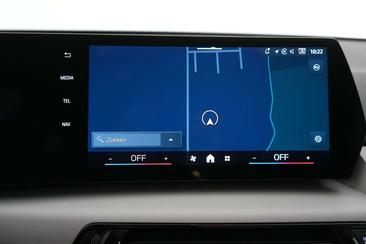 BMW Série 2 Coupé EDrive20 — photo 15