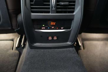 BMW Série 3 Touring 320e — photo 27