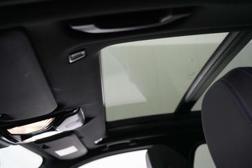 BMW iX3 Impressive EDrive40 — photo 28