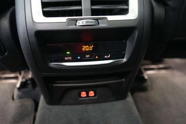 BMW iX3 Impressive EDrive40 — photo 30