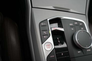 BMW Série 3 Touring 320e — photo 31