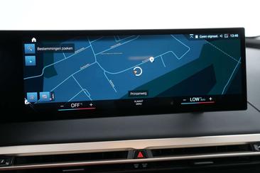 BMW IX XDrive40 — photo 15
