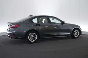 BMW Série 3 Touring Business 320d — photo 6