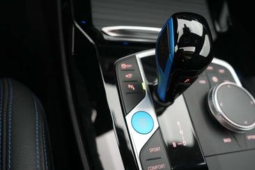 BMW iX3 Impressive EDrive40 — photo 37