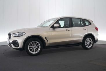 BMW X3 18d SDrive — photo 12