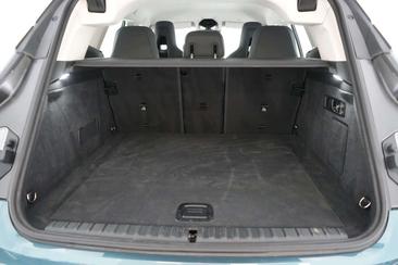 BMW IX XDrive40 — photo 21