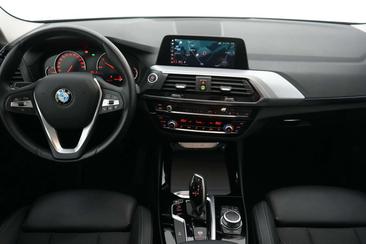 BMW X3 18d SDrive — photo 13