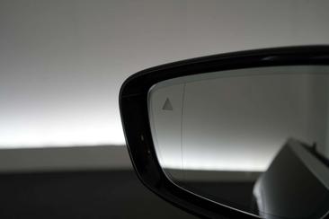 BMW I4 EDrive35 — photo 35