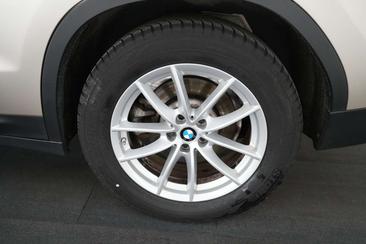 BMW X3 18d SDrive — photo 19