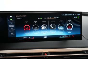 BMW IX XDrive40 — photo 30
