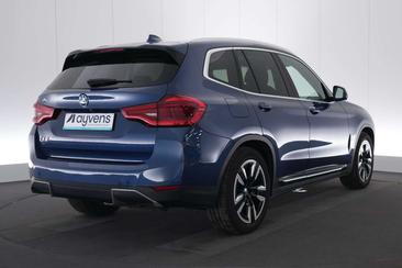 BMW iX3 — photo 7
