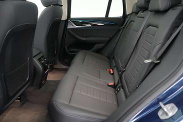 BMW iX3 — photo 20